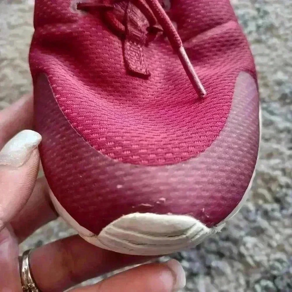 Nike Air Huarache Women's Run Ultra Bourdeux Sneaker 8.5 - Picture 14 of 14